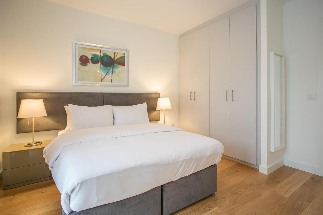 Grand Canal Square Apartments Dublin Extérieur photo