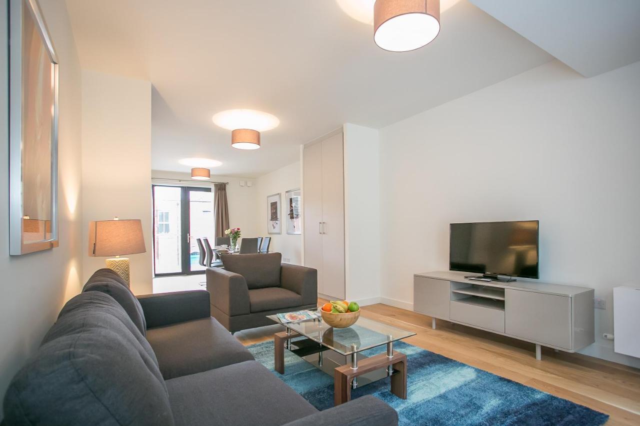 Grand Canal Square Apartments Dublin Extérieur photo