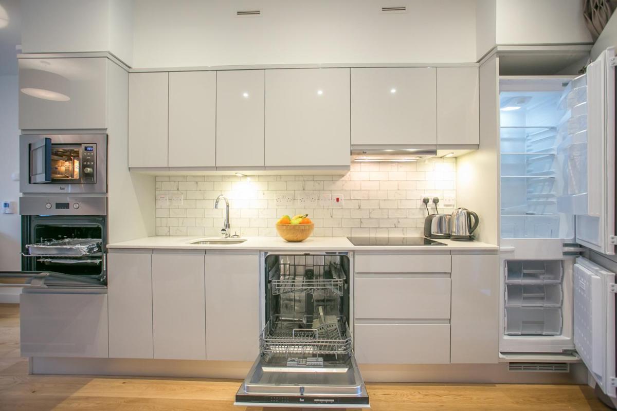 Grand Canal Square Apartments Dublin Extérieur photo