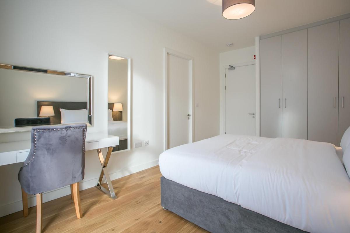 Grand Canal Square Apartments Dublin Extérieur photo