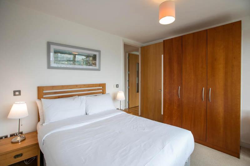 Grand Canal Square Apartments Dublin Extérieur photo