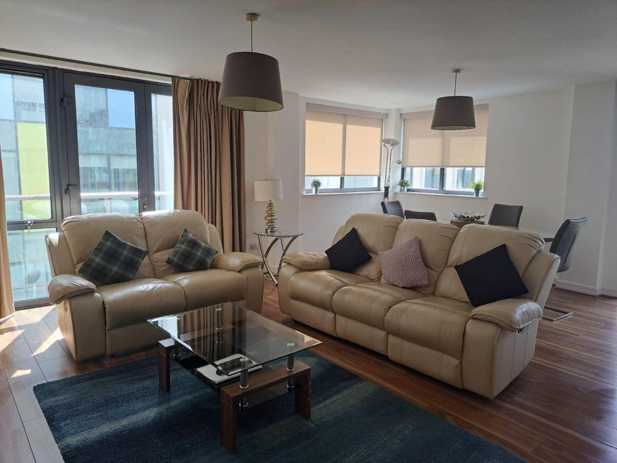 Grand Canal Square Apartments Dublin Extérieur photo