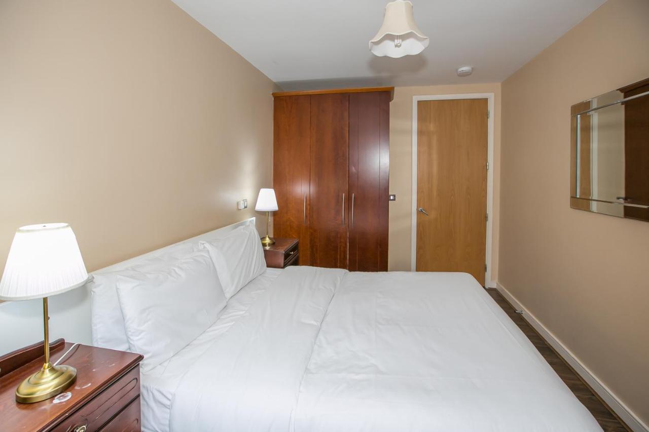 Grand Canal Square Apartments Dublin Extérieur photo