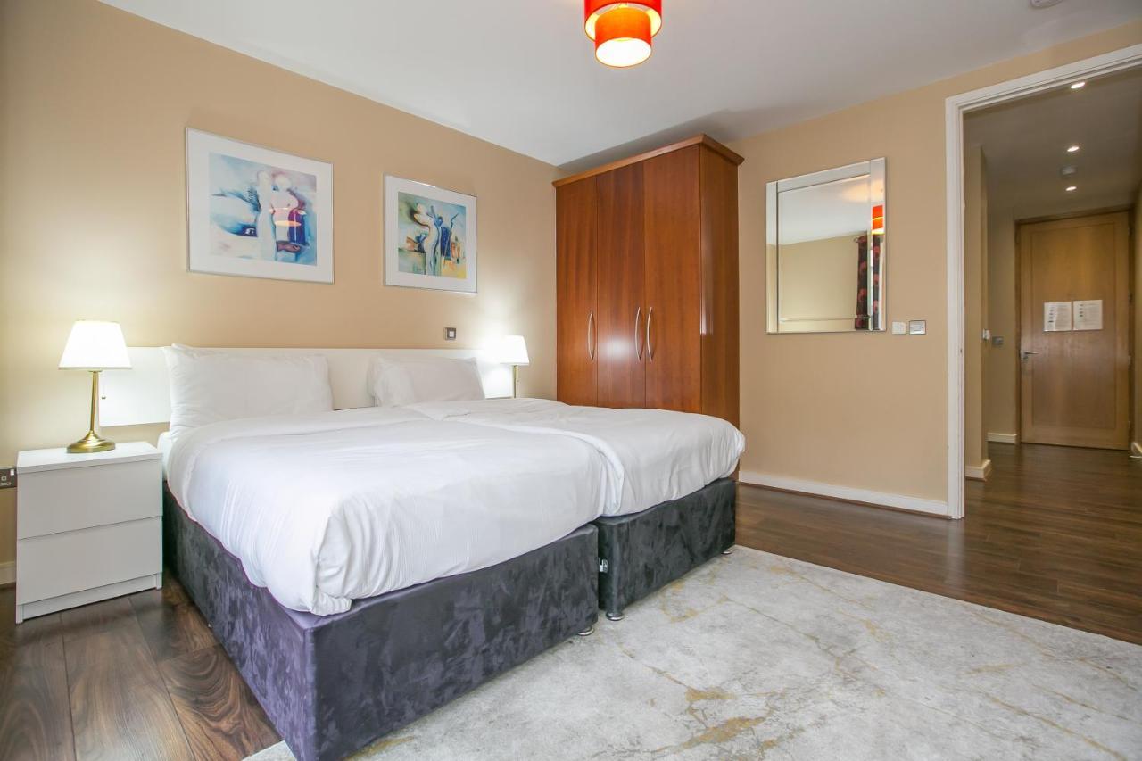 Grand Canal Square Apartments Dublin Extérieur photo